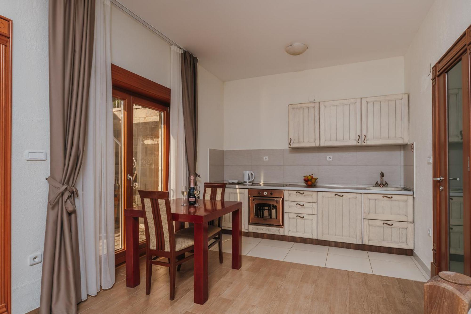 Apartments Pietra Mare Petrovac Chambre photo